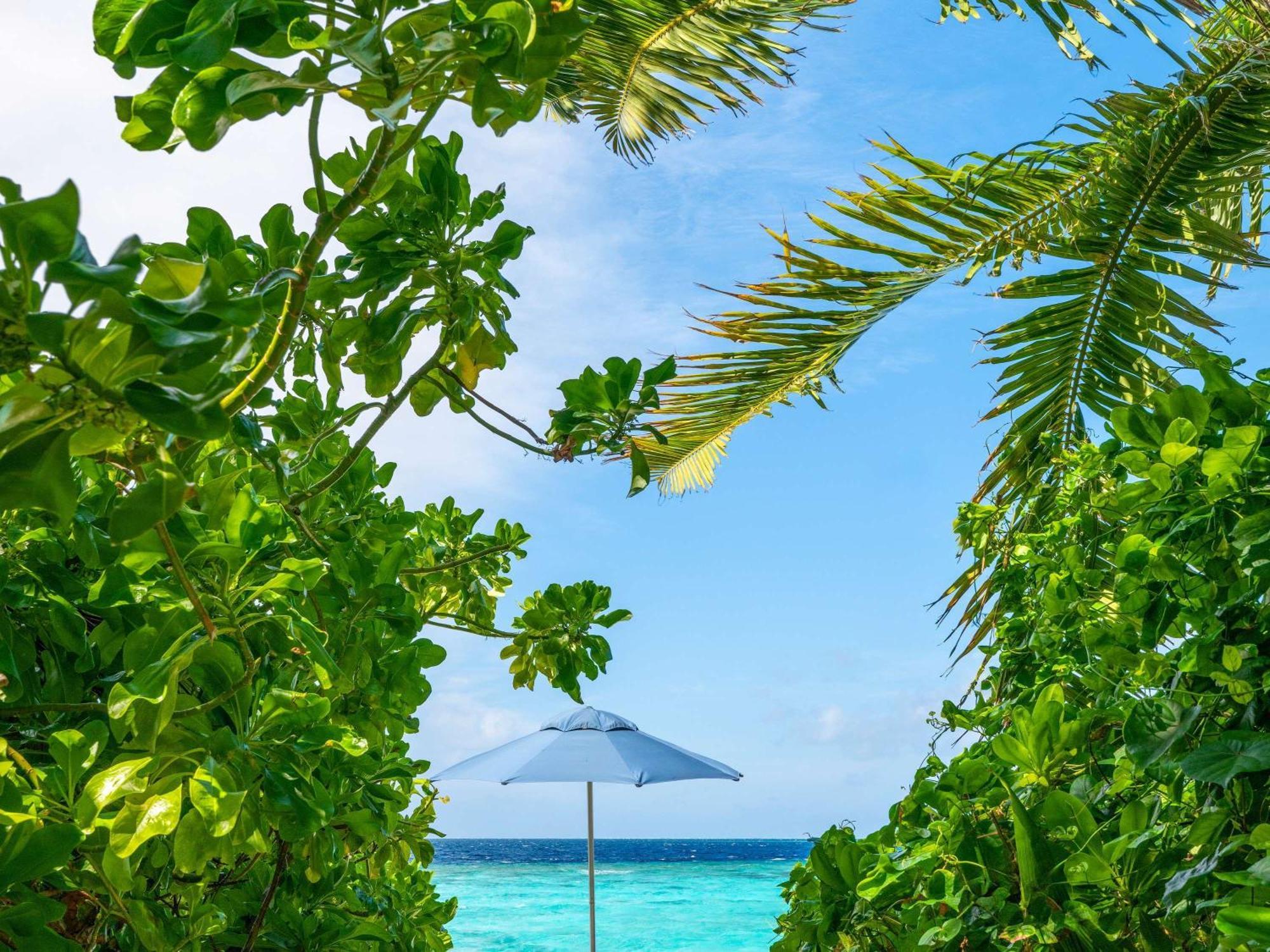 레이플스 몰디브 메라두 호텔 Meradhoo 외부 사진